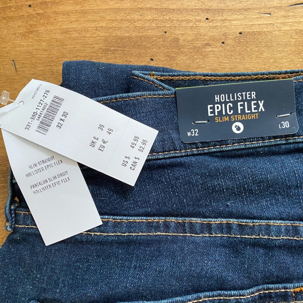 Hollister Epic Flex Slim Straight Jeans